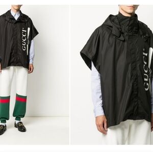 Gucci Evencape Rain Poncho GG Waterproof Travel Packable Cape Unisex Size Medium